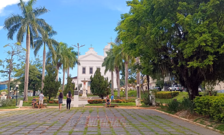 Um dos cartões de visita da cidade, a Igreja Matriz de N. S. da Conceição | Foto Rogério Silva